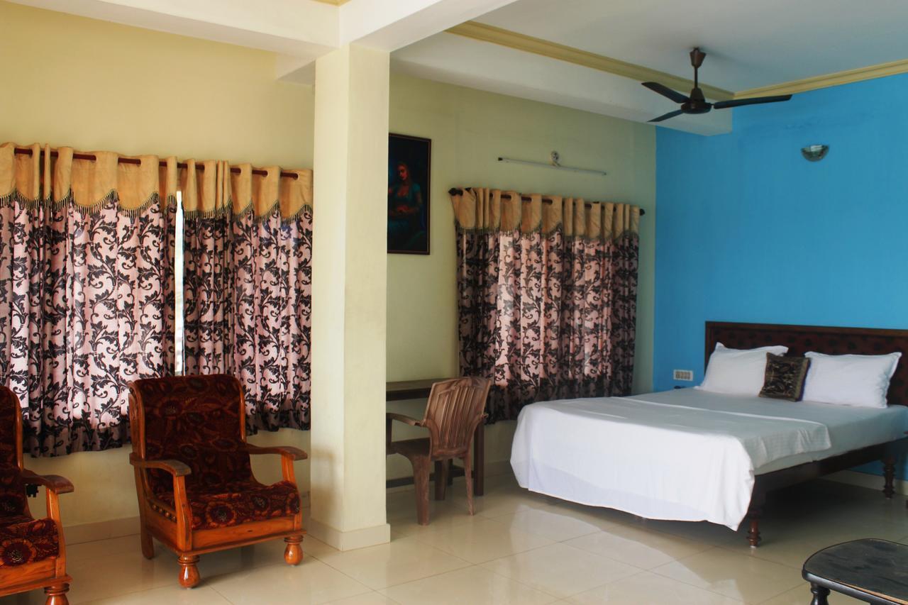 Adam Beach Resort โกวาลัม ภายนอก รูปภาพ