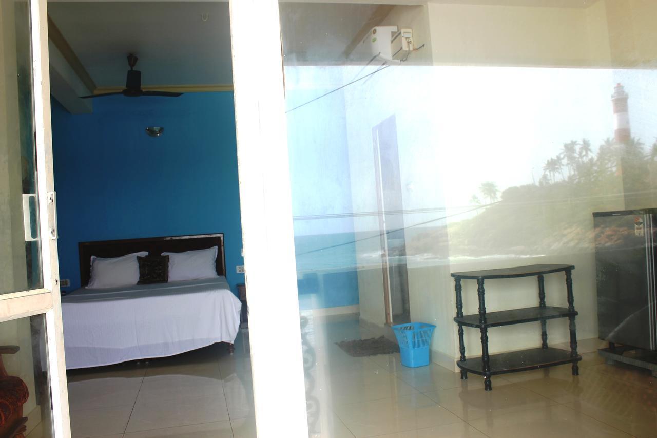 Adam Beach Resort โกวาลัม ภายนอก รูปภาพ